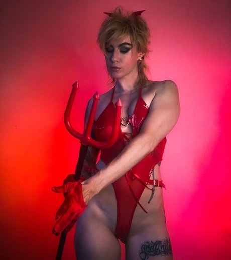 DanikaXIX model free photo