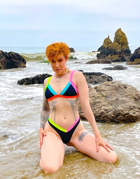 DanikaXIX high quality star images