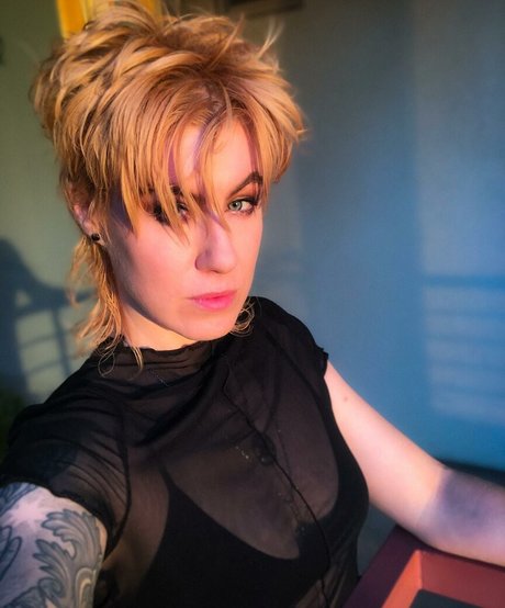 DanikaXIX model nude img