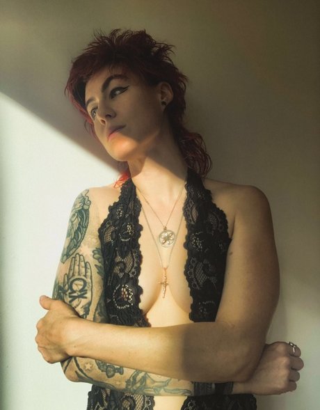 DanikaXIX pornstar pretty photo