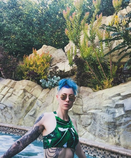 DanikaXIX pornstar nude galleries