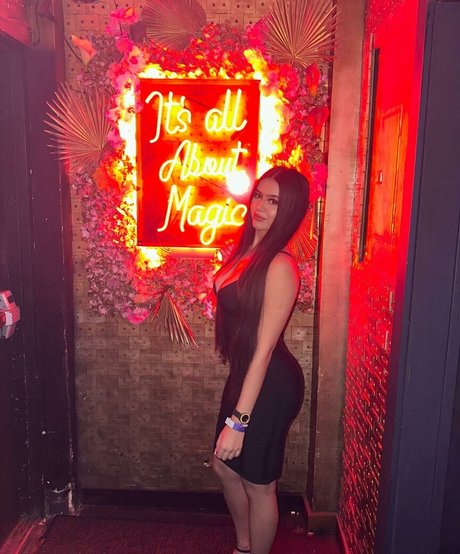 Suman Maria star pretty img