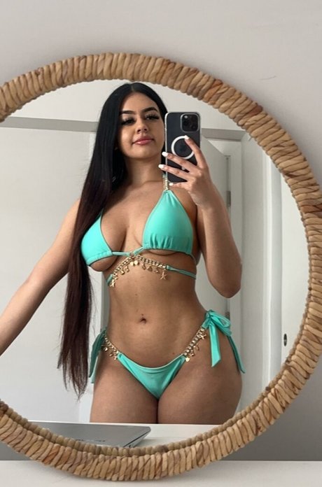 Suman Maria naked pornstar gallery