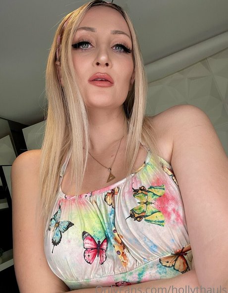 hollythauls pornstar photo