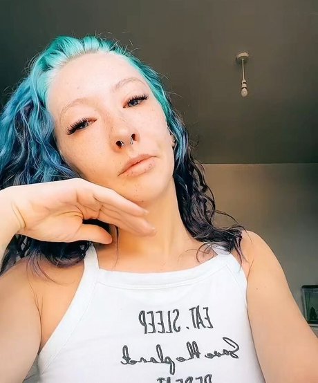 Scotts Couple model image