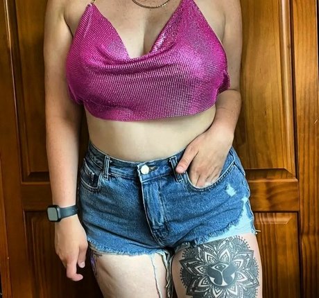 MissyDee model xxx photos