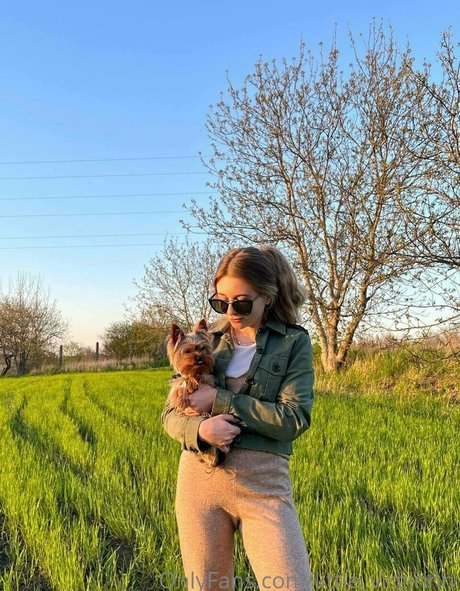 little virginnn model adult galleries