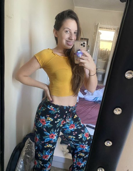 missashlynn hot model pics