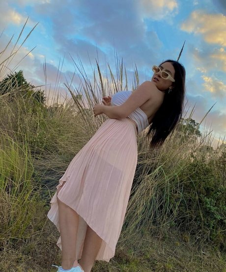 Danahe Vasquez art star photos