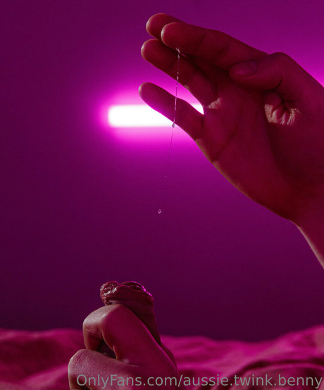 aussie twink benny nude star pic