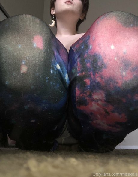 holykoley hot actress pic