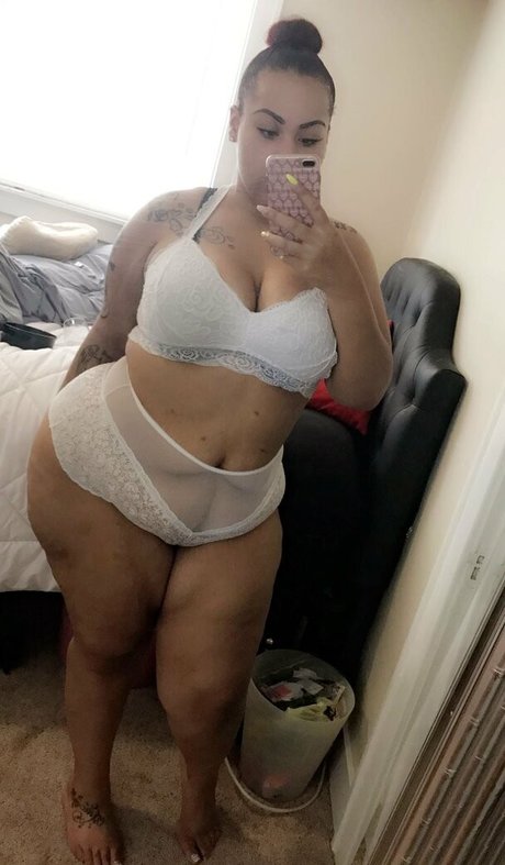 ayannacharelle perfect pornstar galleries