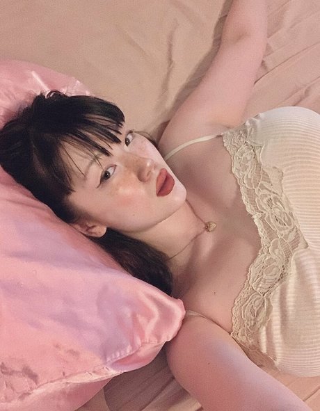 Amylouisev pornstar sex pics