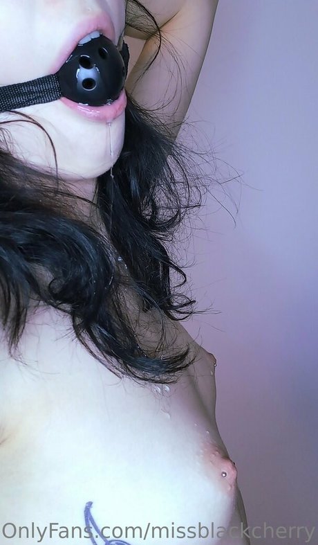 missblackcherry perfect star photos