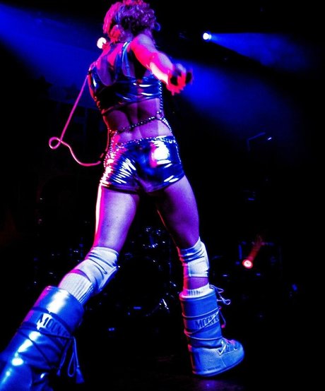 Chloe Moriondo high quality star photos