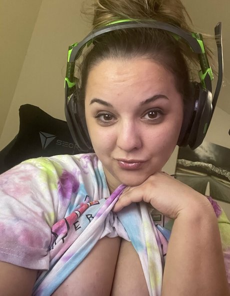 payton rae95 erotic model img