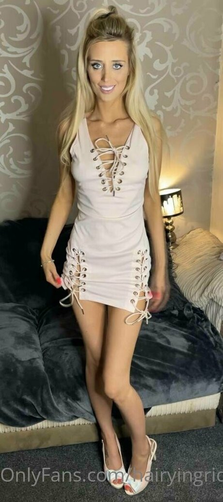 hairyingrid star erotic photo