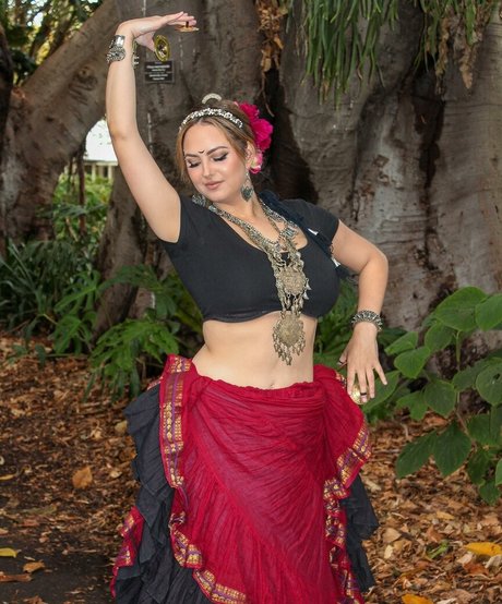 Rachel Elizabeth free actress images