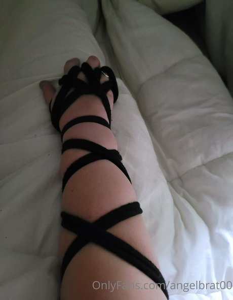 angelbrat00 star pornographic photo