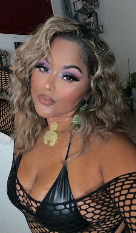 fettupwithlex star nudes photos