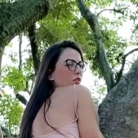 Paula Lima porn model photo