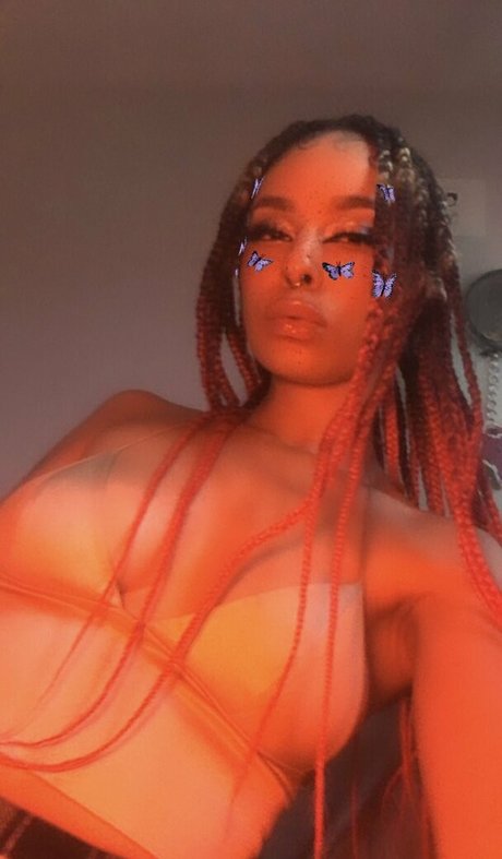 the dream sexy actress img