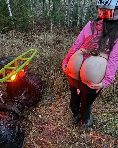 camillaisbored star nude pic