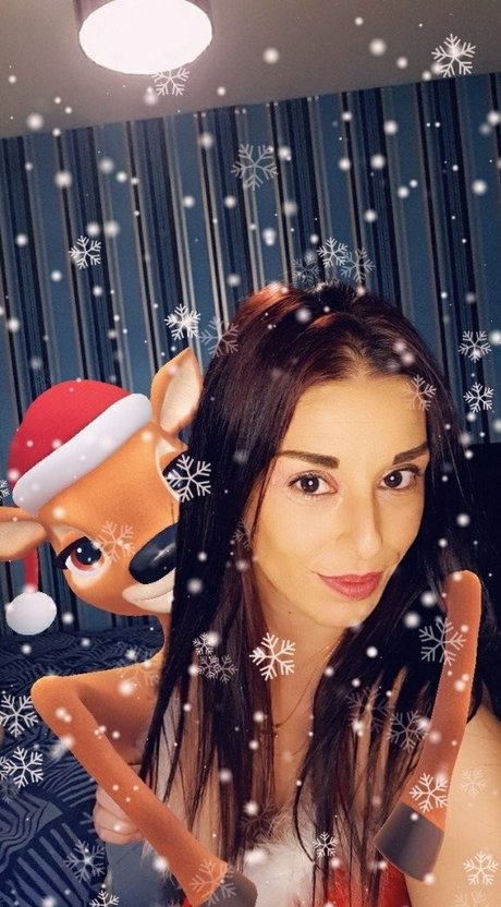 naughtyrebecca1 star hd galleries