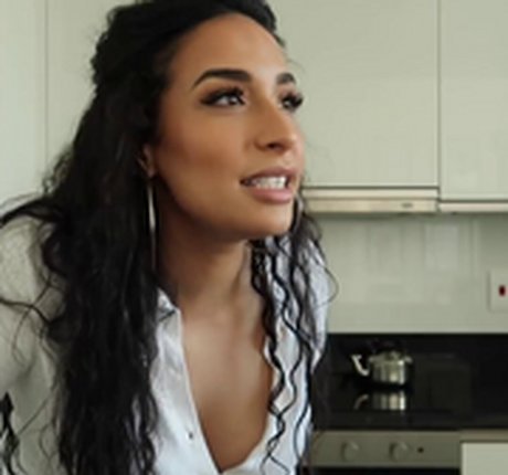 Lamiya Slimani star pretty pics