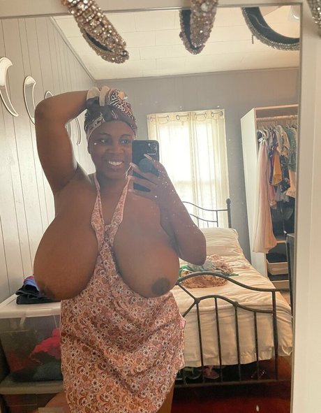 clubmaseratixxx perfect model photo