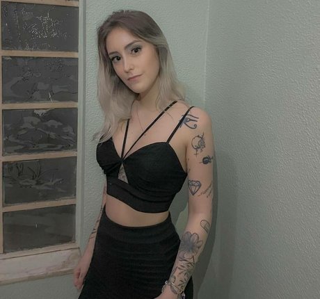 Daphne Palumbo pornstar nudes pictures