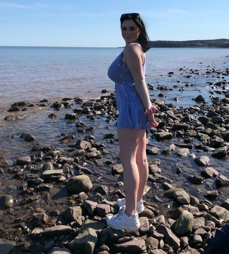 Kenzie A hot model picture