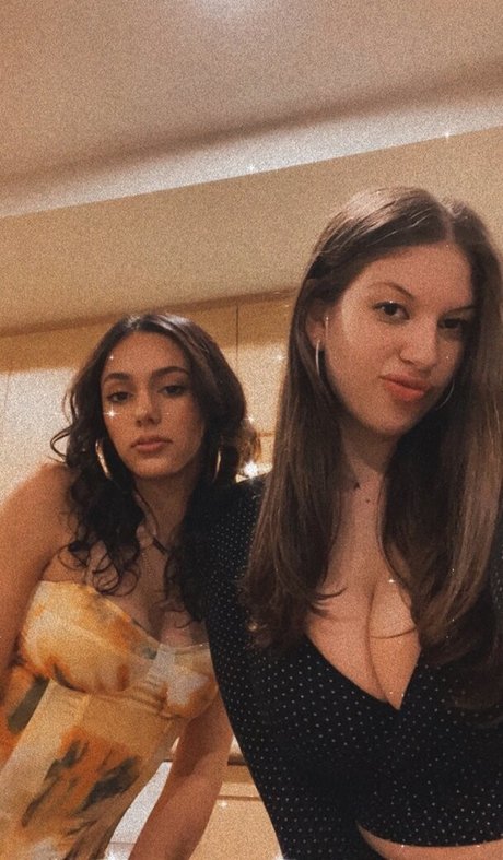 Alana Z model photos