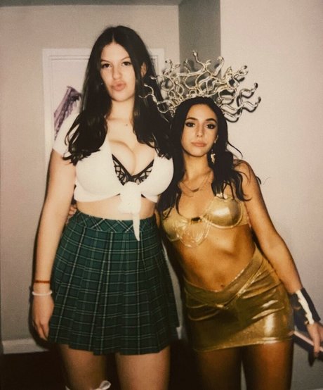 Alana Z beautiful actress image