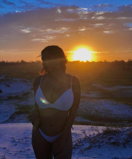 Mayellen star beautiful photos