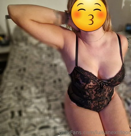luisanextdoor nudes actress picture