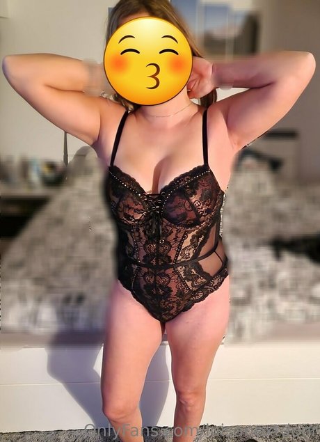 luisanextdoor nice actress archive