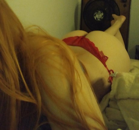 Beryne naked pornstar pics