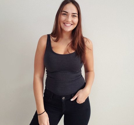 Shaylee Starr pornstar naked photos