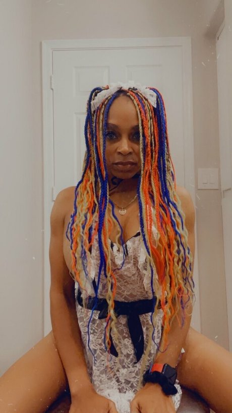 supergirltj free sexy model img