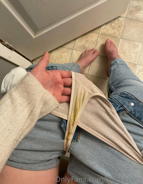 kitsy vixen model adult img