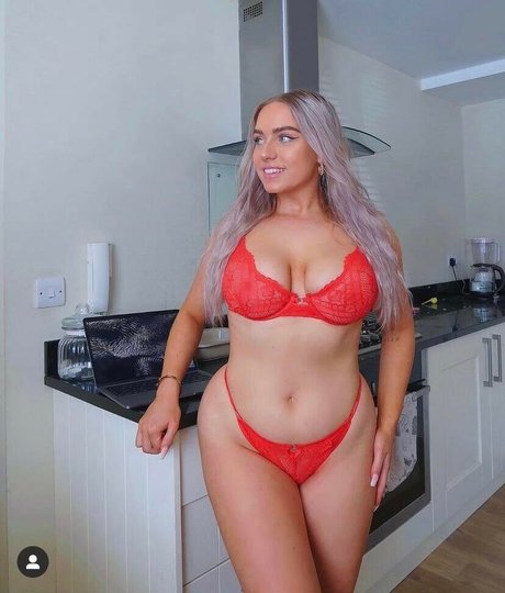 Beth Riva hd pornstar pics