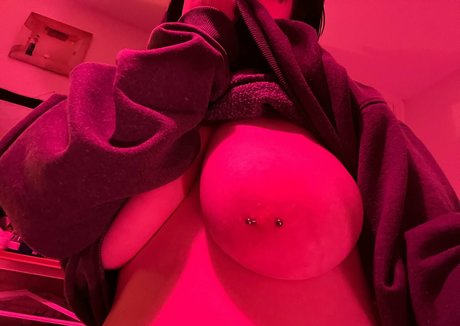 pisskinkbaby model hot pic