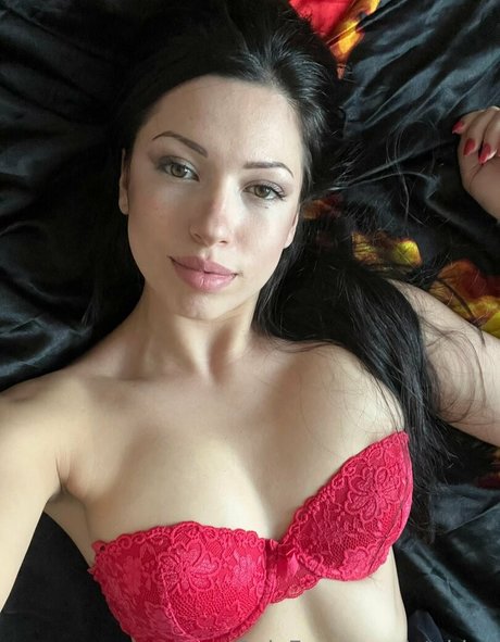 chloehoey model nice photos