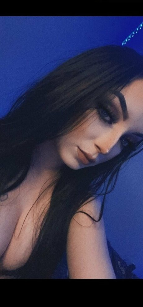 Katie Blair porn star pics