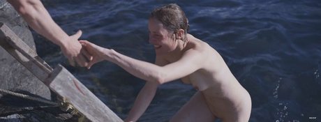 Vicky Krieps pretty star picture