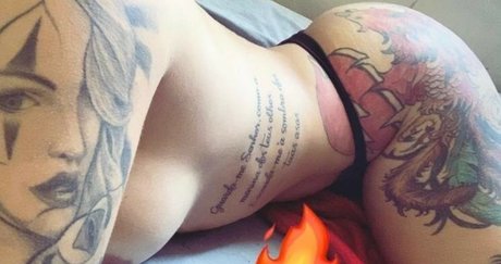 Hillary Andrade star exclusive pics