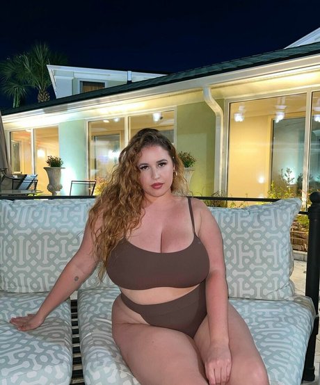 Lo Sangstaaa hot actress photos