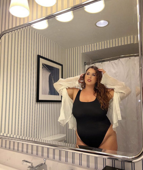 Lo Sangstaaa porn actress images