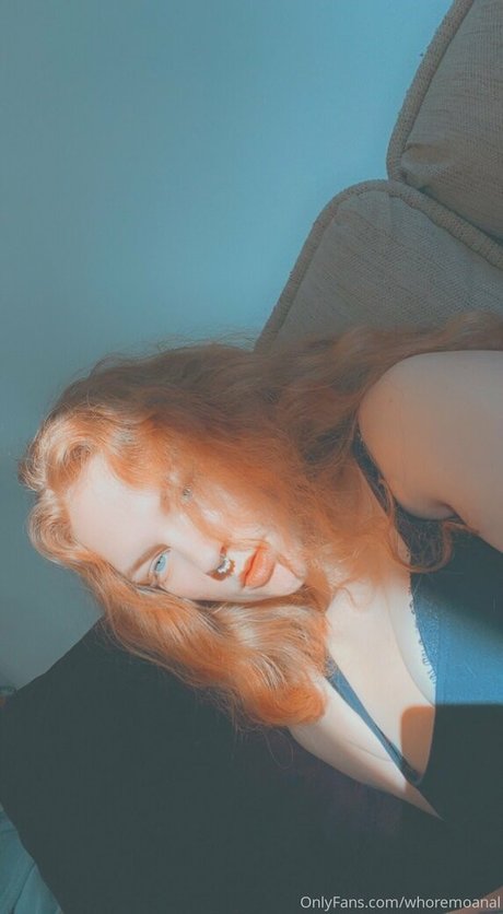 highschooldropout adult model pic